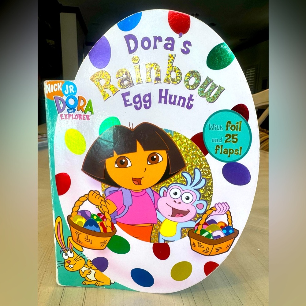 2006 Dora's Rainbow Egg Hunt (Dora the Explorer) Board Book